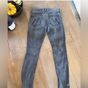 MOTHER The Looker Crop Lies and Shadows Jeans Size 28
